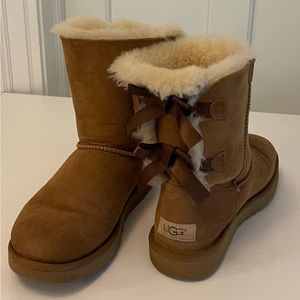Ugg boots - Bailey Bow II in Chestnut Brown